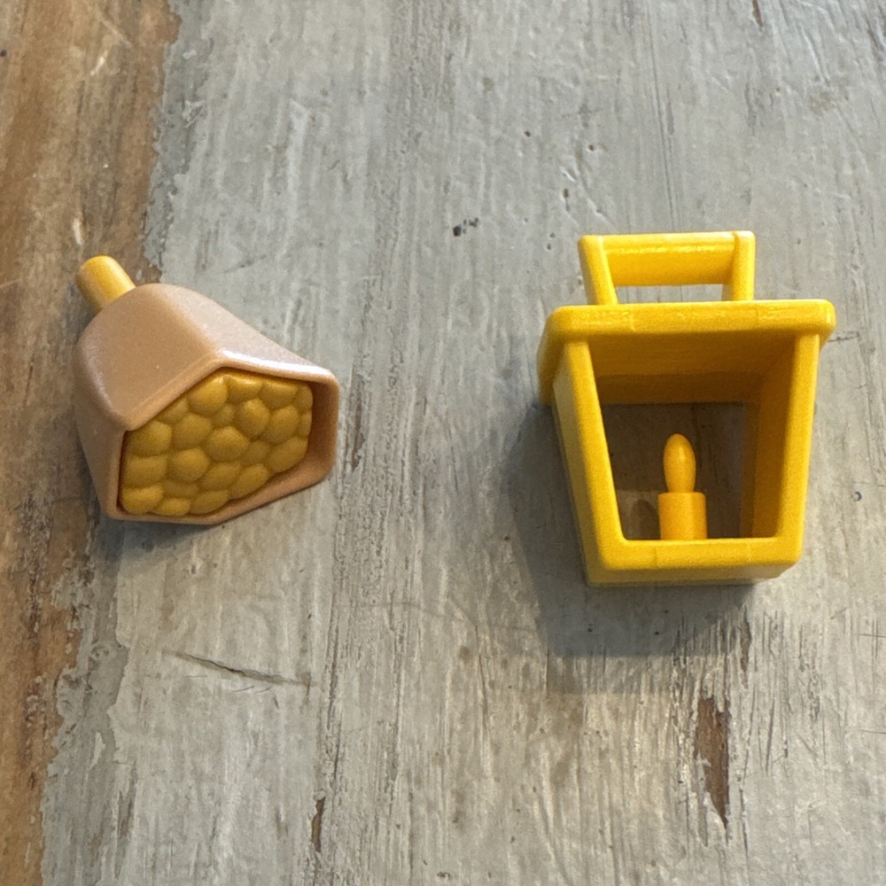 Two PLAYMOBIL Accessories Lantern And Corn